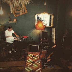 I-L + sound of nothing